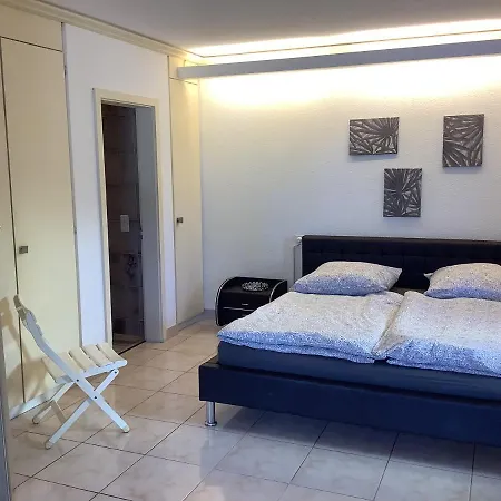 Andromeda Seeblick * Λοκάρνο