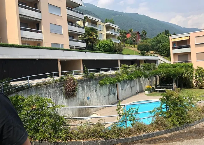 Andromeda Seeblick ロカルノ